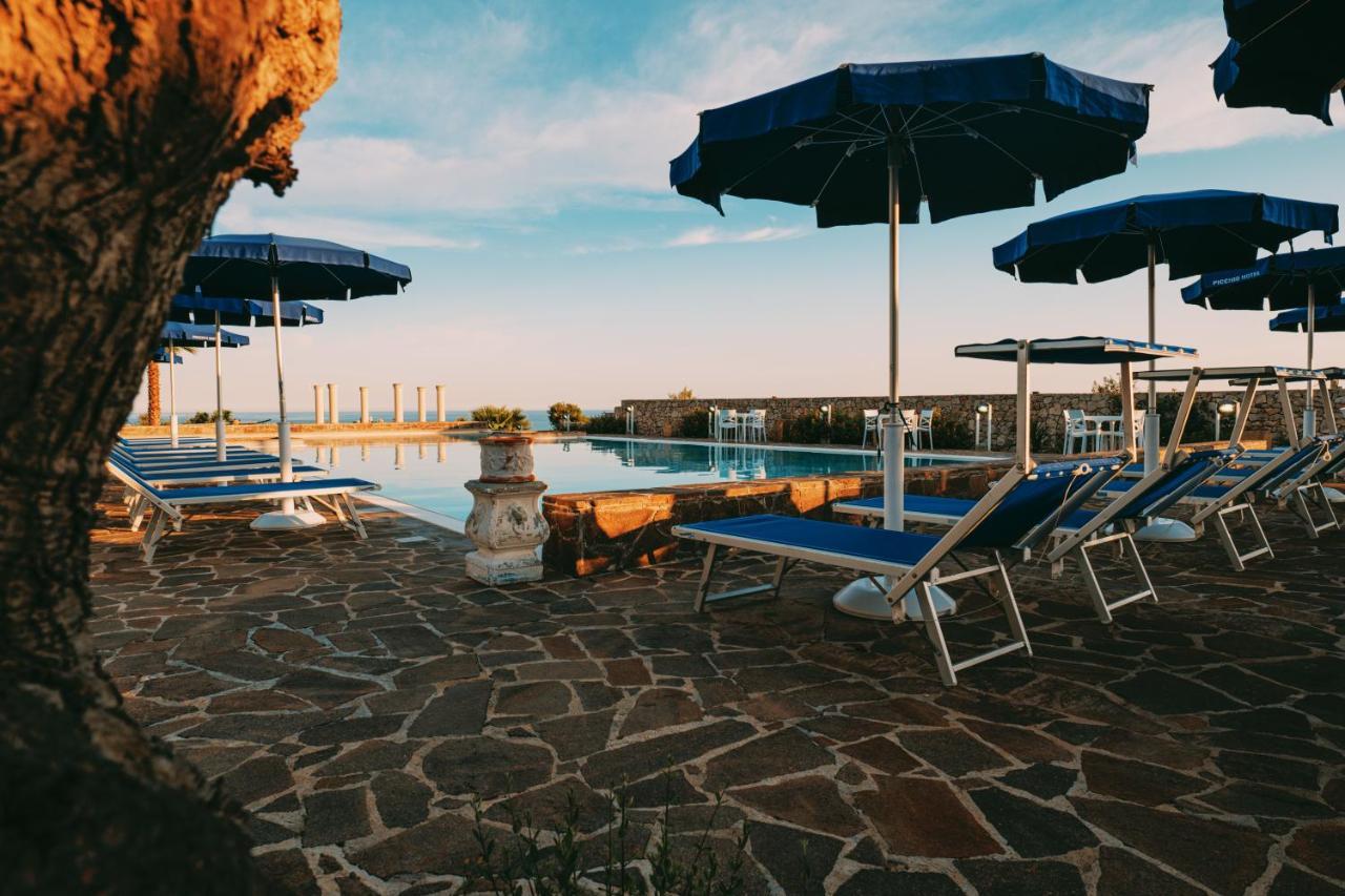 Picchio Hotel Pescoluse Marina Di Pescoluse Exteriör bild
