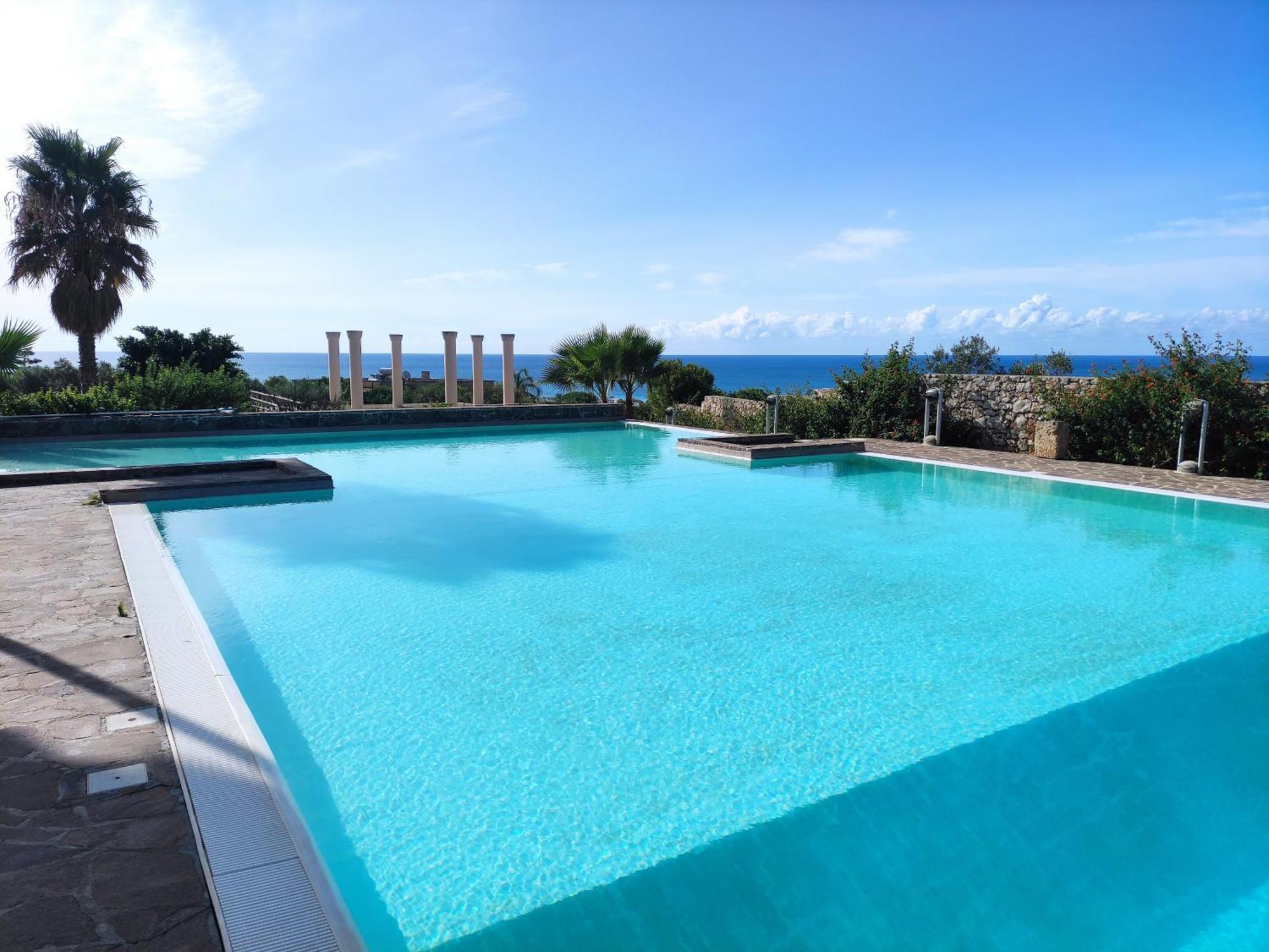Picchio Hotel Pescoluse Marina Di Pescoluse Exteriör bild