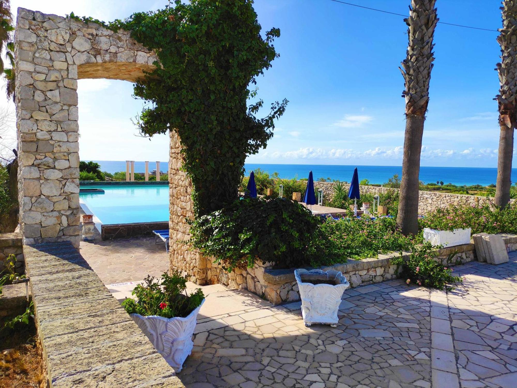 Picchio Hotel Pescoluse Marina Di Pescoluse Exteriör bild