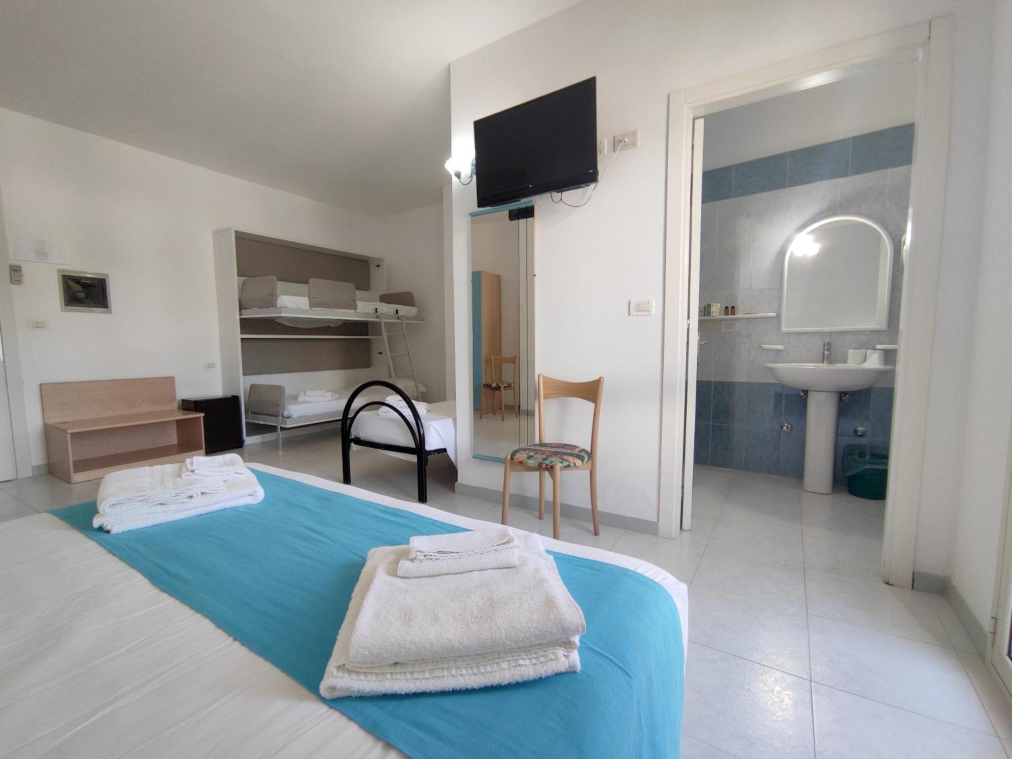 Picchio Hotel Pescoluse Marina Di Pescoluse Exteriör bild